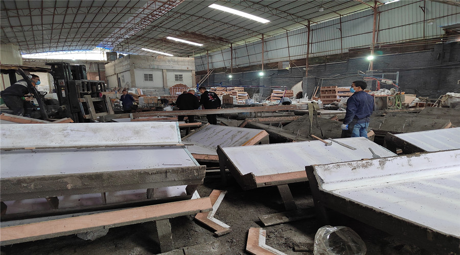 GRC外墻板生產制作