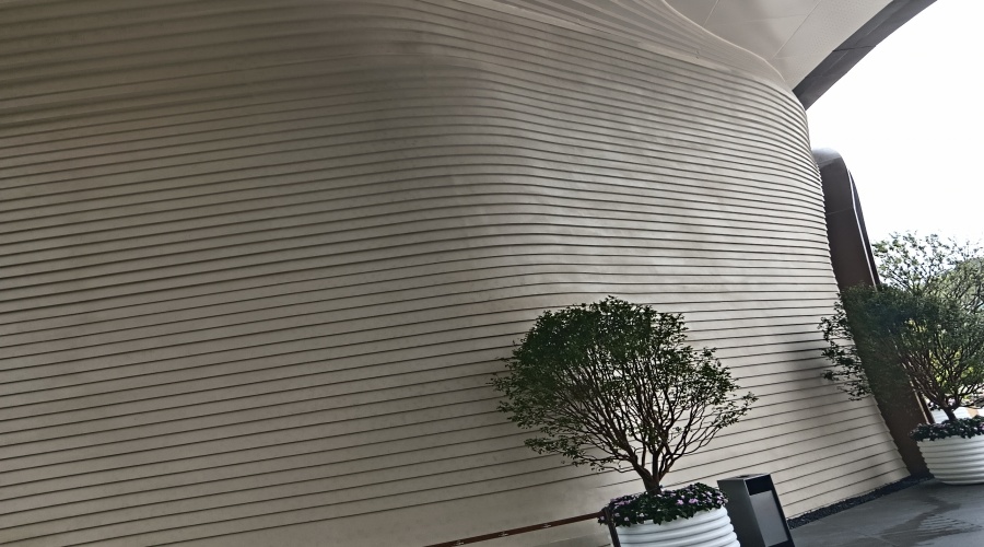 廣汕二路UHPC雙曲面峽谷景墻工程完工落地效果 廣汕二路UHPC雙曲面峽谷景墻工程完工落地效果