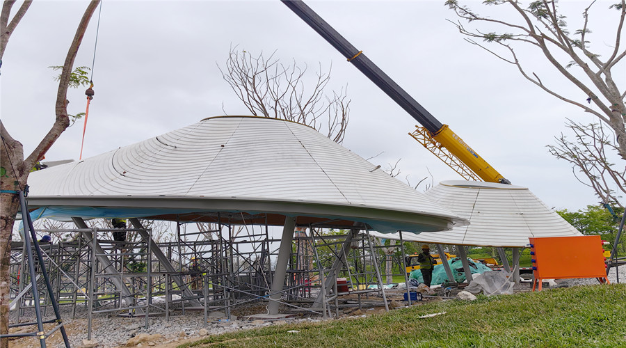 海南三亞海棠灣傘棚UHPC外墻板定制項(xiàng)目 海南三亞海棠灣傘棚UHPC外墻板定制項(xiàng)目