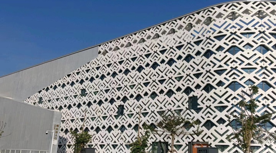 海南體育中心UHPC圖騰板項(xiàng)目