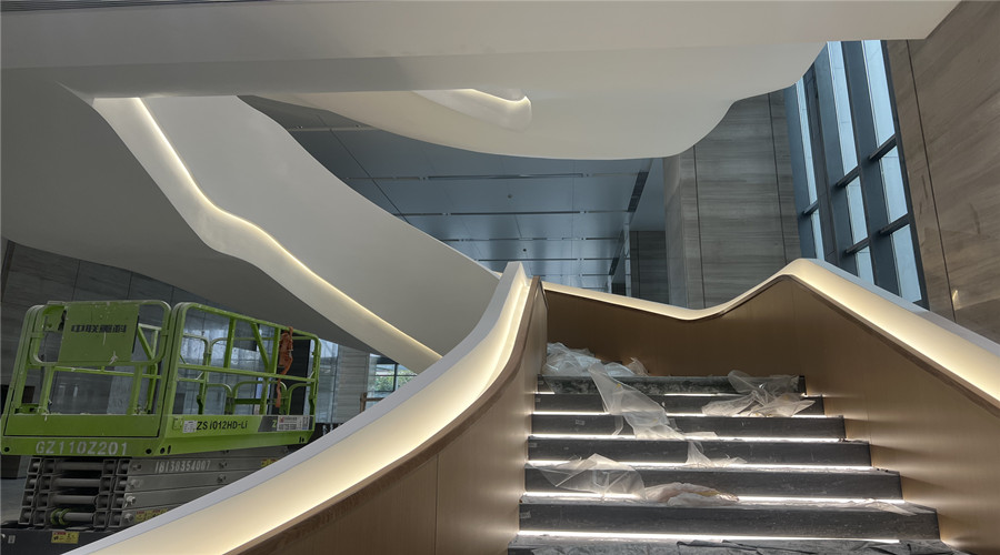 茂名天譽壹品GRG旋轉(zhuǎn)樓梯