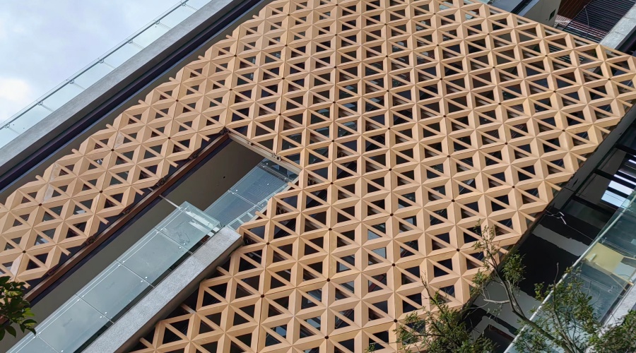 惠州茶園UHPC鏤空幕墻板完工落地效果 惠州茶園UHPC鏤空幕墻板完工落地效果