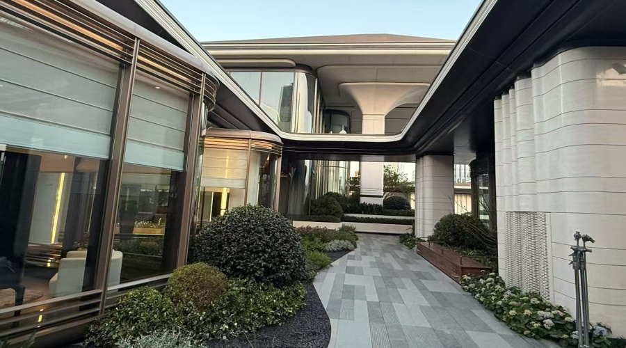 UHPC幕墻板與UHPC水磨石柱子 UHPC幕墻板與UHPC水磨石柱子